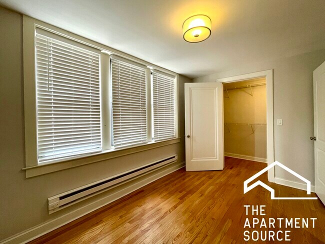 2315 N Rockwell St unit 2, Chicago, IL 60647 - photo 6