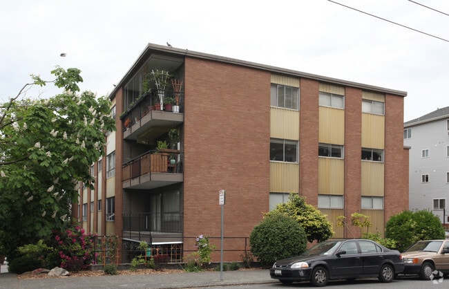 The Lorelei | A Dynamic Urban Living Experience, Seattle, WA 98102 - photo 2