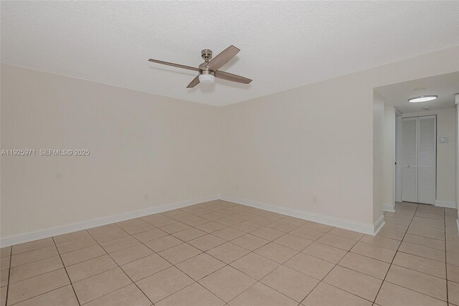 1771 W 58th St, Hialeah, FL 33012 - photo 4