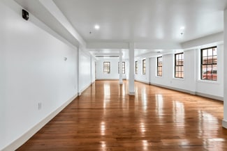 2 Charles St, Methuen, MA 01844