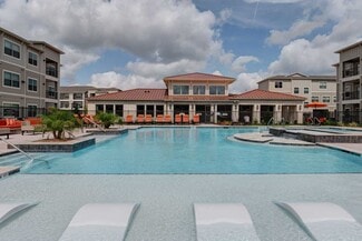 12850 Perry Rd, Houston, TX 77070