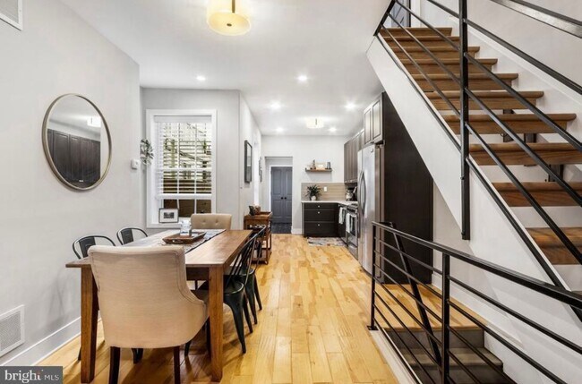 2427 E Boston St, Philadelphia, PA 19125 - photo 5