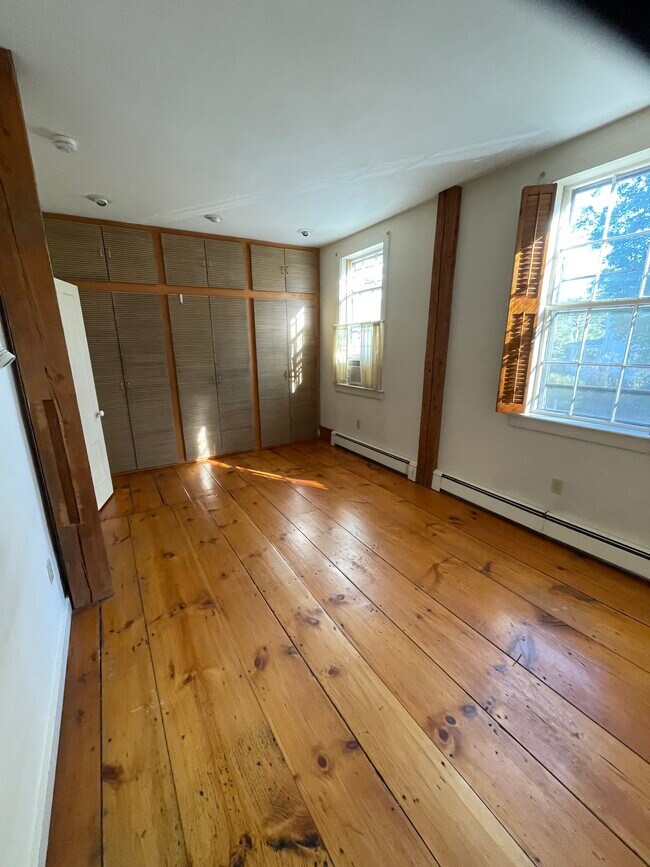 950 Western Ave, West Brattleboro, VT 05301 - photo 5