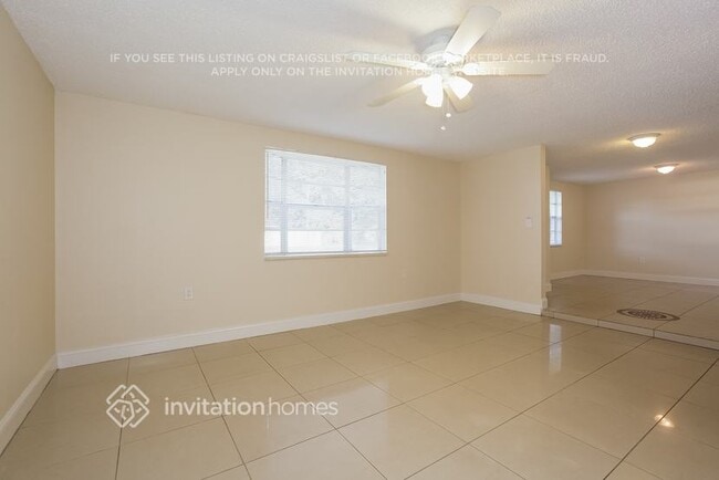 11811 Roselawn Ave, Seffner, FL 33584 - photo 2