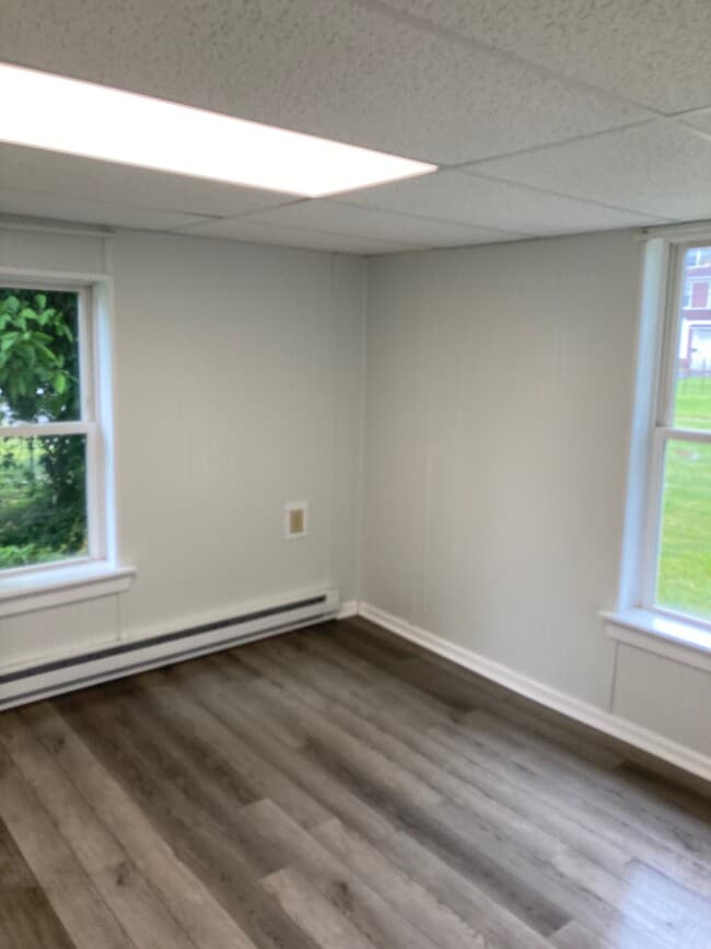 347 1/2 Kingwood St, Morgantown, WV 26501 - photo 5