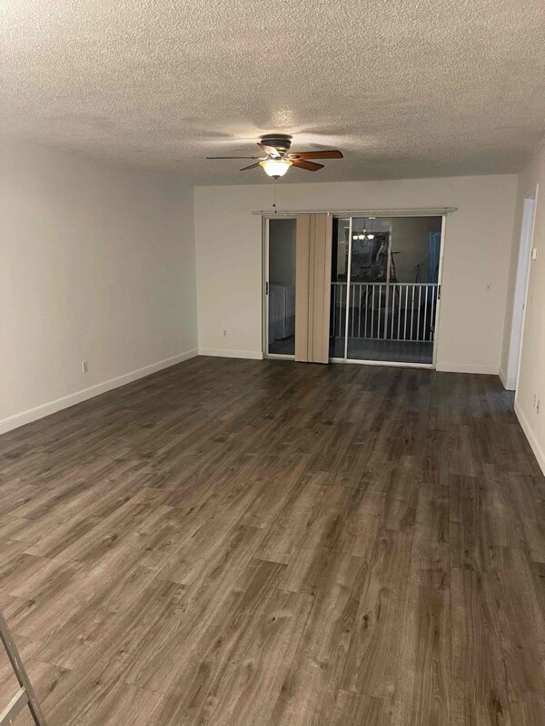 5651 Rattlesnake Hammock Rd, Naples, FL 34113 - photo 3