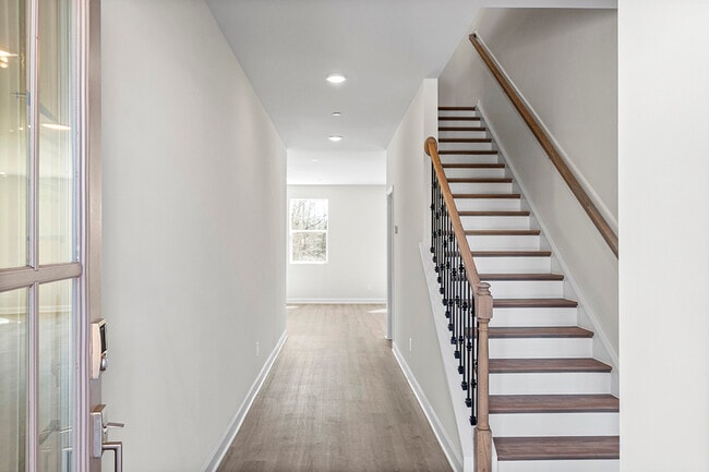 2308 Beverly Gail Rd unit 36582469, Pleasant View, TN 37146 - photo 6