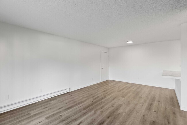 Cypress 1 (East Ridge), Des Moines, IA 50317 - photo 6