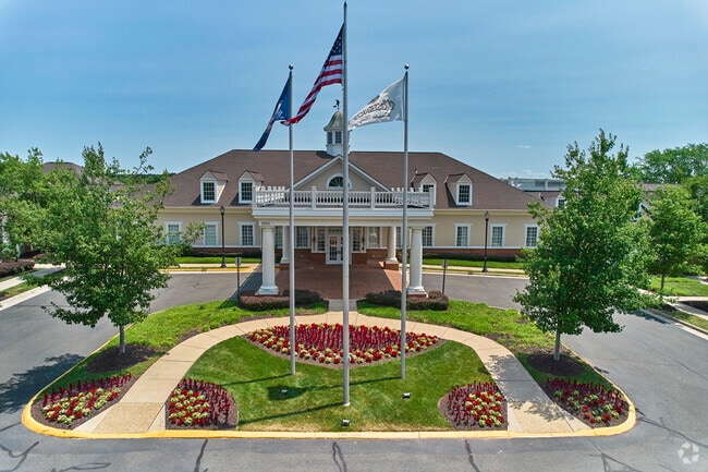 The grand entrance to the Regency Country Club.