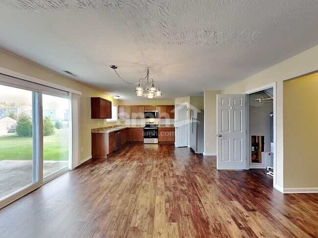 1166 Carrington Place, Maineville, OH 45039 - photo 4