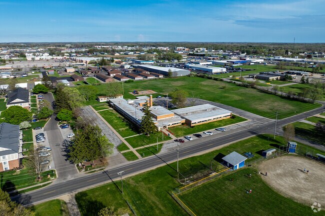 Fair Plain Elementary has a student population of 169 students.