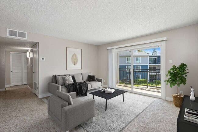 Fountains at Point West, Sacramento, CA 95815 - photo 2