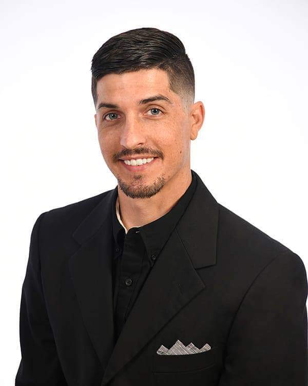 Agent Photo