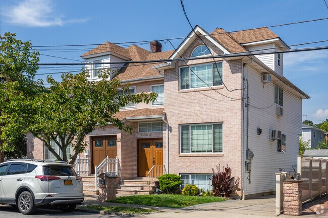 Multi-family homes are part of Grant City’s housing mix.