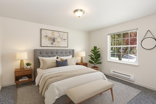 2BR, 1BA - 900SF - Bedroom