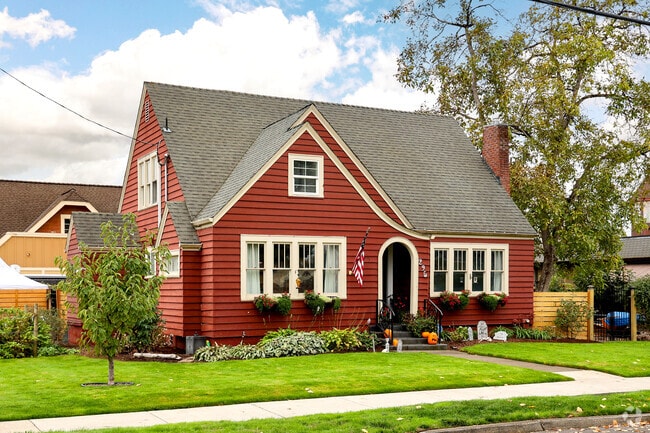 Early 20th century homes are available in Mount Angel.