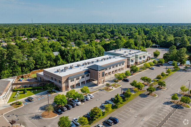 Wilmington, NC's St. Mark Catholic School serves Pre-K childrend and children in grades K-8.