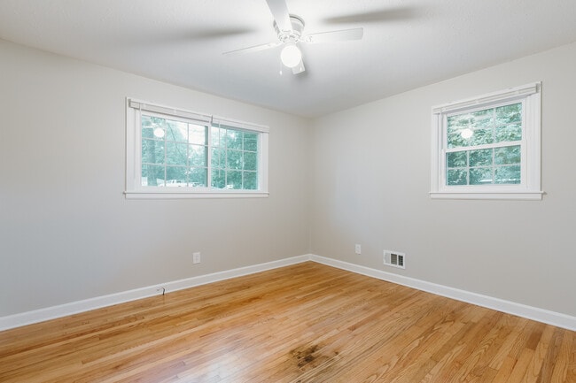 5 W Gantt Cir, Piedmont, SC 29673 - photo 6