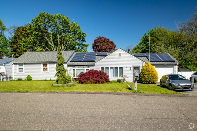 Ranch style homes are an option in Farmingville.