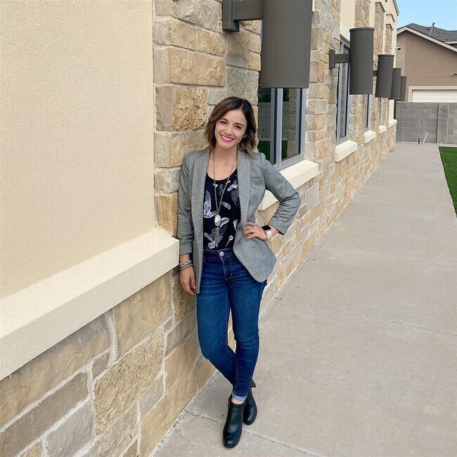 Dora Saavedra Ramirez