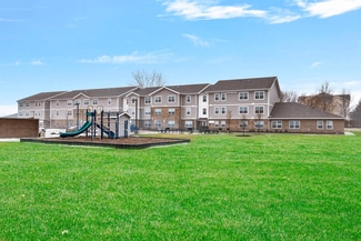 2501 N Neil St, Champaign, IL 61820