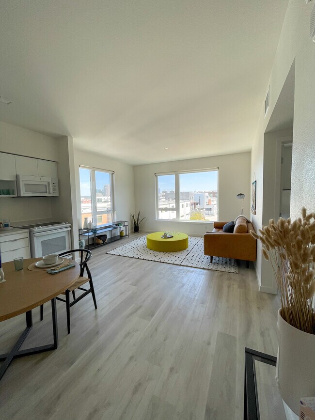 490 Mill St, West Sacramento, CA 95691