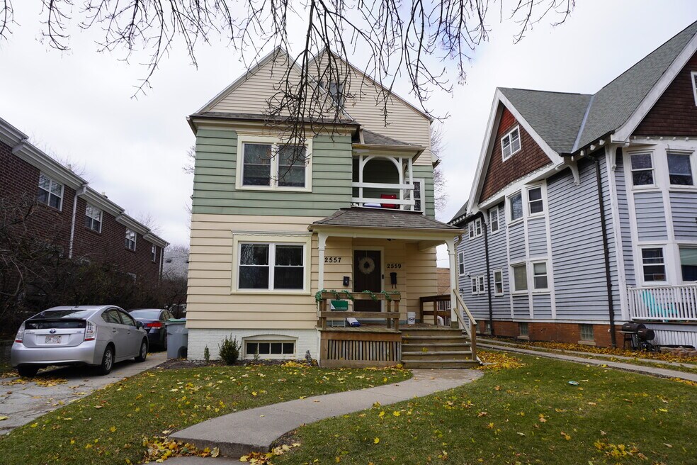 2559 N Frederick Ave unit 2559 N Frederick Ave, Milwaukee, WI 53211 - photo 1