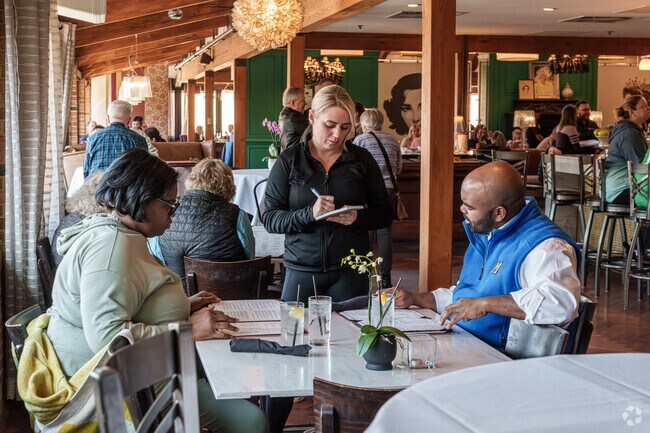 Montchanin residents have access to a wide variety of dining establishments and options.