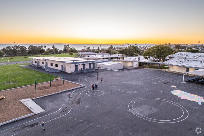 Palisades Elementary School has dedicated teachers and staff for students.