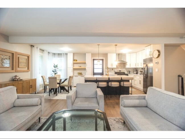 726 Lawler Ave, Wilmette, IL 60091 - photo 5