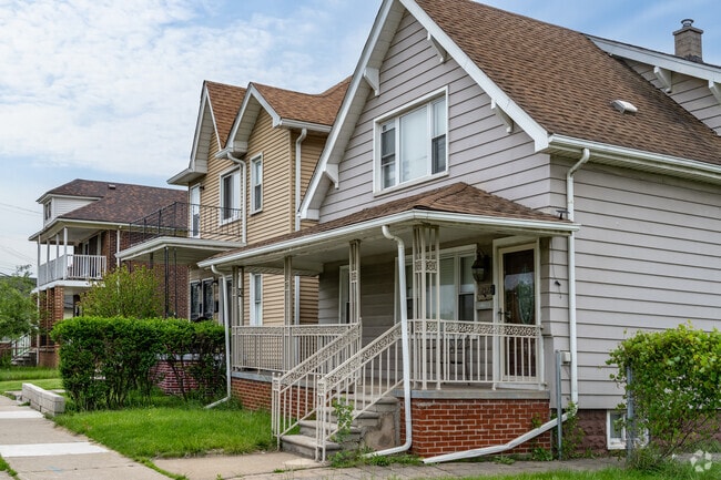 The median home price in Dearborn's CRSD neighborhood in 2025 was $200,000.