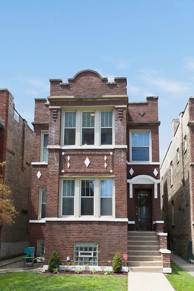4852 N Talman Ave Unit 2, Chicago, IL 60625