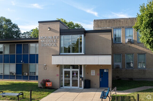McKinley Middle School welcomes students from Jefferson and the surrounding area.