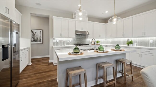 24508 Villa La Sombrilla, Santa Clarita, CA 91354 - photo 2