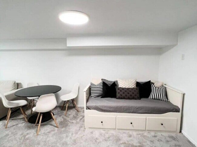 2392 S 200 W unit ID1266945P, Bountiful, UT 84010 - photo 4