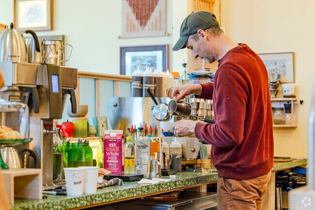 Looking for high quality velvety latte pours? Then Beware Coffee just outside West Fife is it.