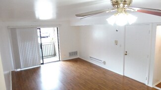 1331 E Ports o Call Dr Unit 2W, Palatine, IL 60074