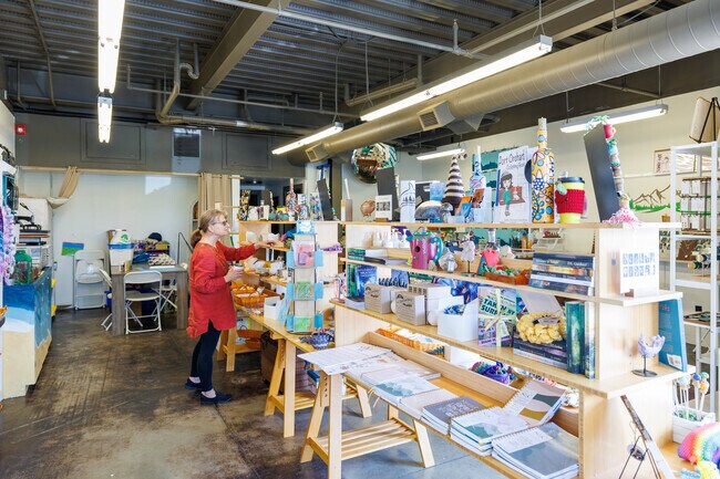 The West Sound Artisan gift shops has many hand made goodies from local artists in Manchester.