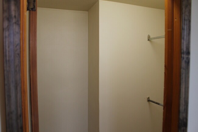 457 W 8th St unit 1, Erie, PA 16502 - photo 6