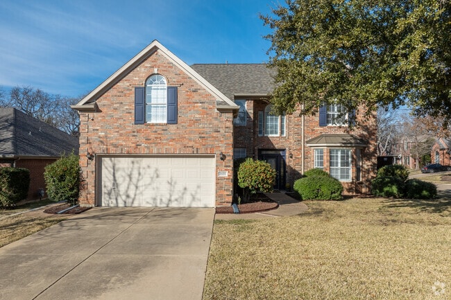 New traditional homes can be found in a few Southlake neighborhoods.