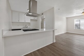 3505 W Campus Ave, Visalia, CA 93277