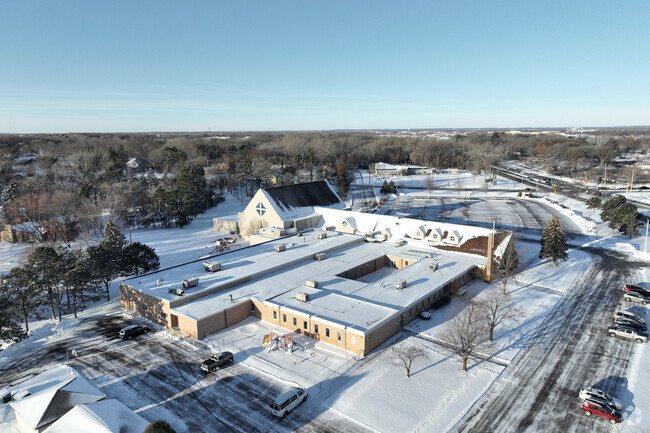 The student-teacher ratio at Calvary Classical Academy is 6 to 1.