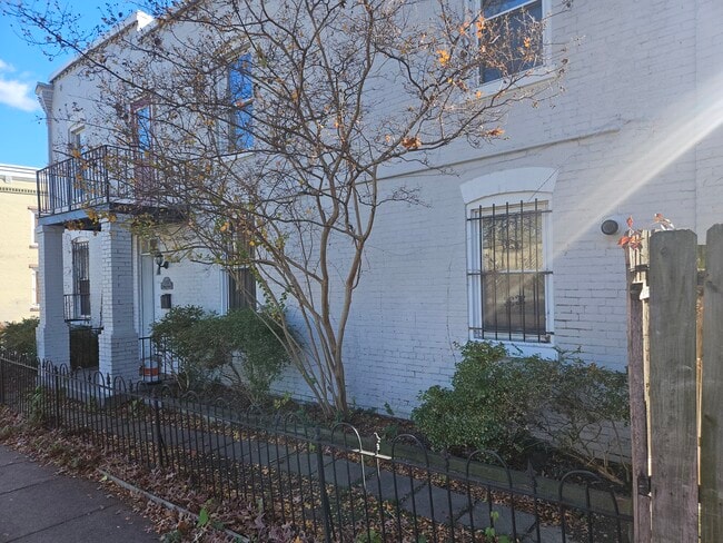 1248 Florida Ave NW, Washington, DC 20009 - photo 2