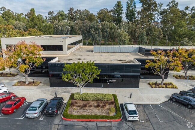 Fusion Academy has a customized schedule that best fits your daily needs.