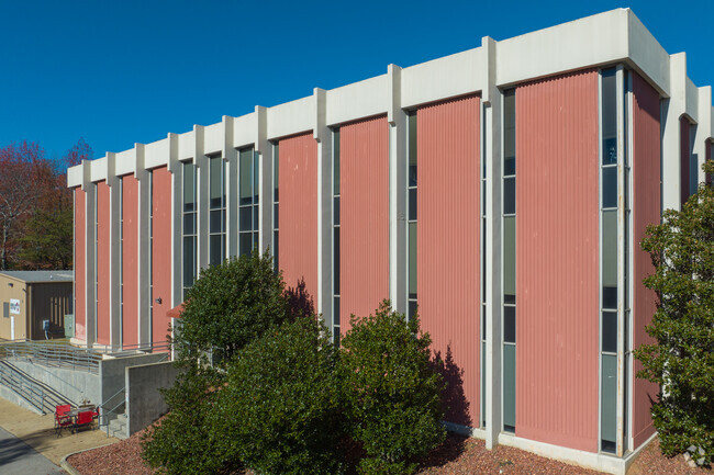 Maranathan Academy, Inc is s nonprofit alternative school for critically at risk youth.