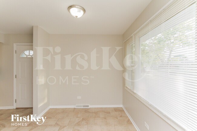 17053 Grant St, Lansing, IL 60438 - photo 3