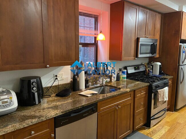 64 Louis Prang St unit 2, Boston, MA 02115 - photo 4