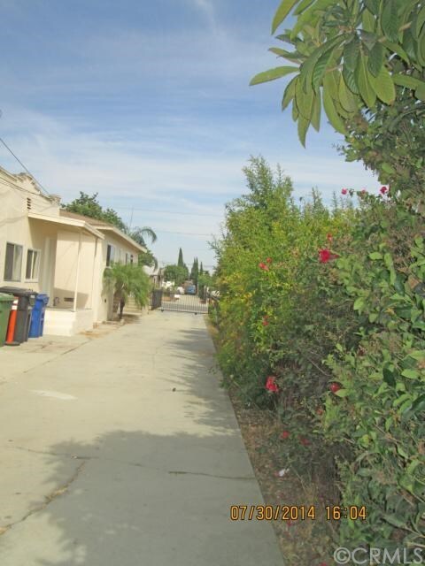 627 S Kern Ave, East Los Angeles, CA 90022 - photo 3