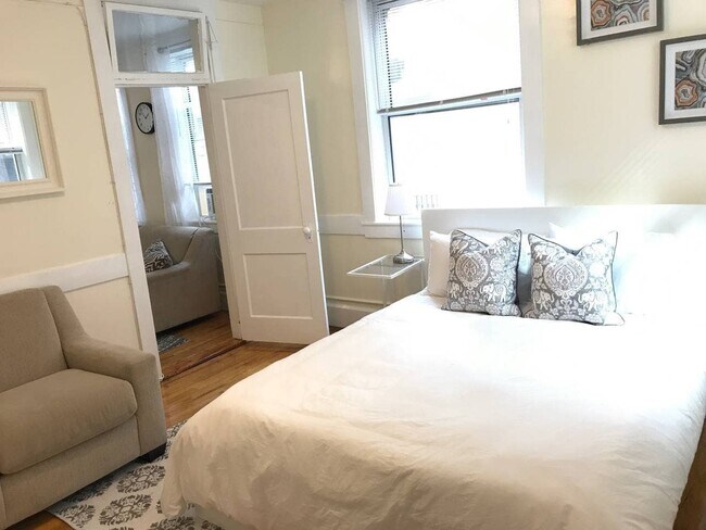 161 Endicott St unit 5R, Boston, MA 02113 - photo 4