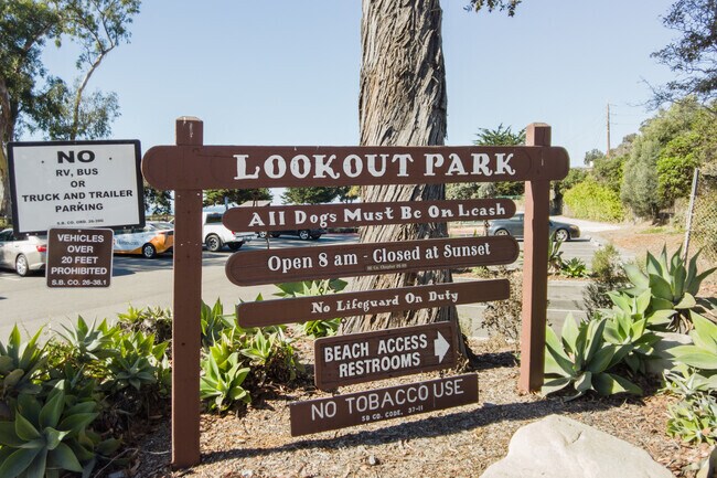 Lookout Park in Summerland offers residents and visitors beach access.